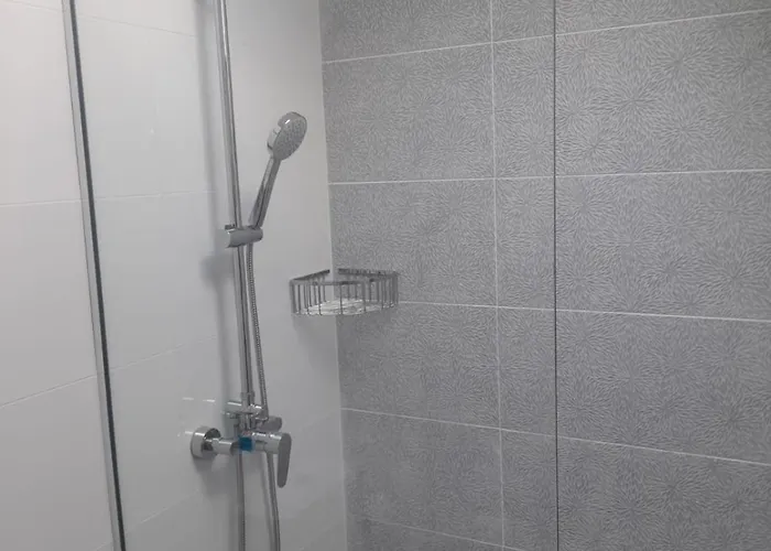 Side Apartment, 104 아파트 *